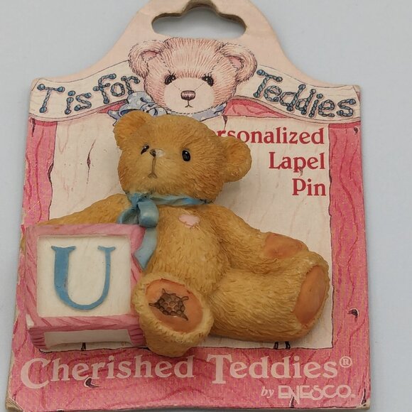 Cherished Teddies "U" Lapel Pin 1996 by Enesco T is for Teddies Collection - Picture 1 of 2